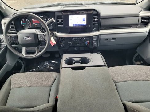 Used 2024 Ford F250 XLT image 16
