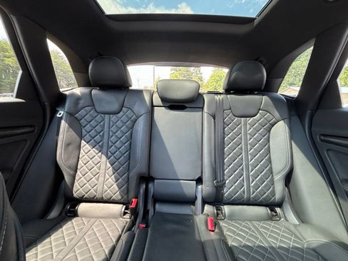 Used 2021 Audi SQ5 Premium AWD/4WD image 23