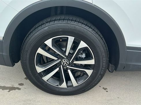Used 2023 Volkswagen Tiguan S image 16