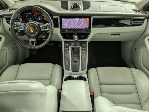 Certified 2020 Porsche Macan GTS AWD/4WD image 21
