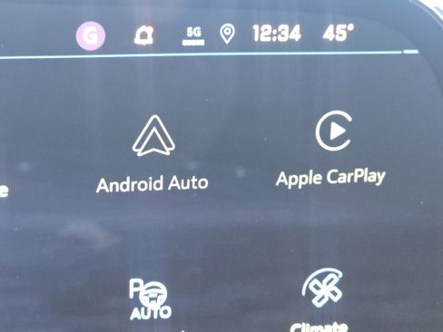 New 2025 Chevrolet Suburban Premier AWD/4WD image 19