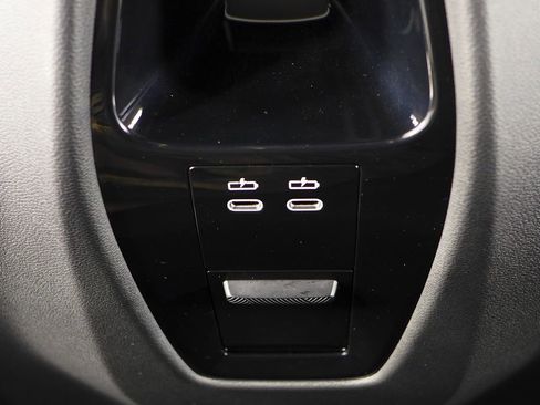 Certified 2023 BMW iX xDrive50 image 22