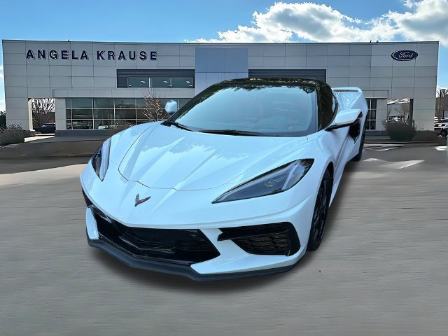 Used 2022 Chevrolet Corvette Stingray Premium Conv w/ Z51 Performance Package RWD image 3