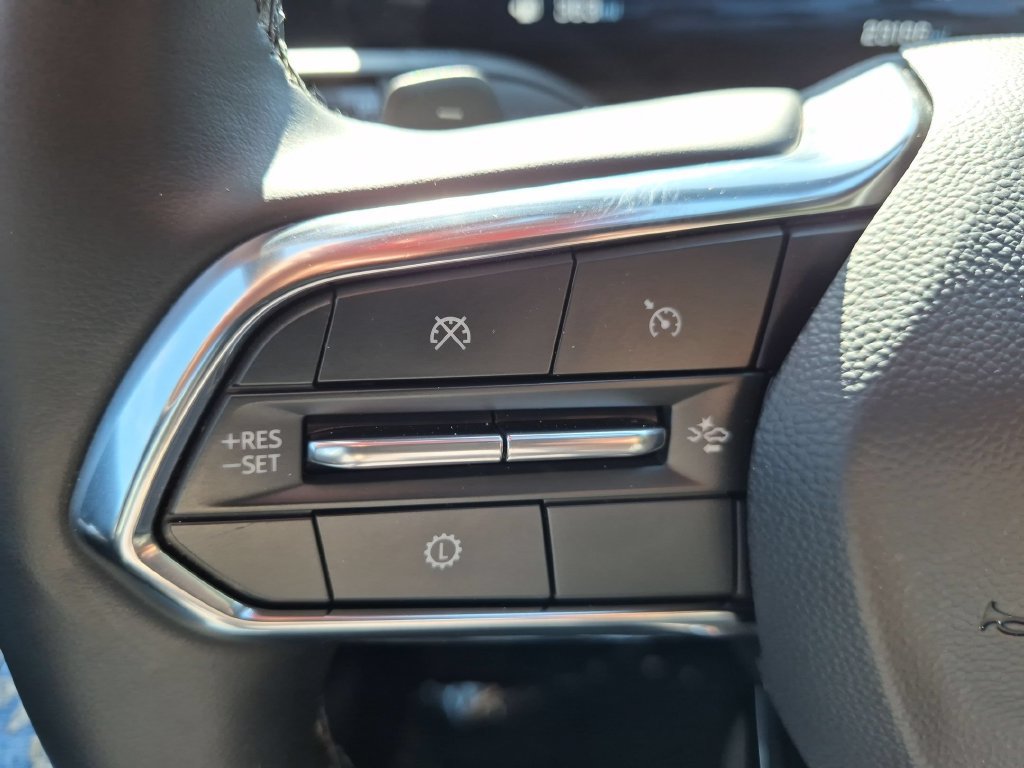 Used 2026 Chevrolet Equinox LT FWD image 17