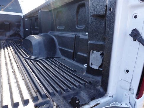 Used 2022 Chevrolet Silverado 2500 W/T w/ WT Convenience Package AWD/4WD image 28