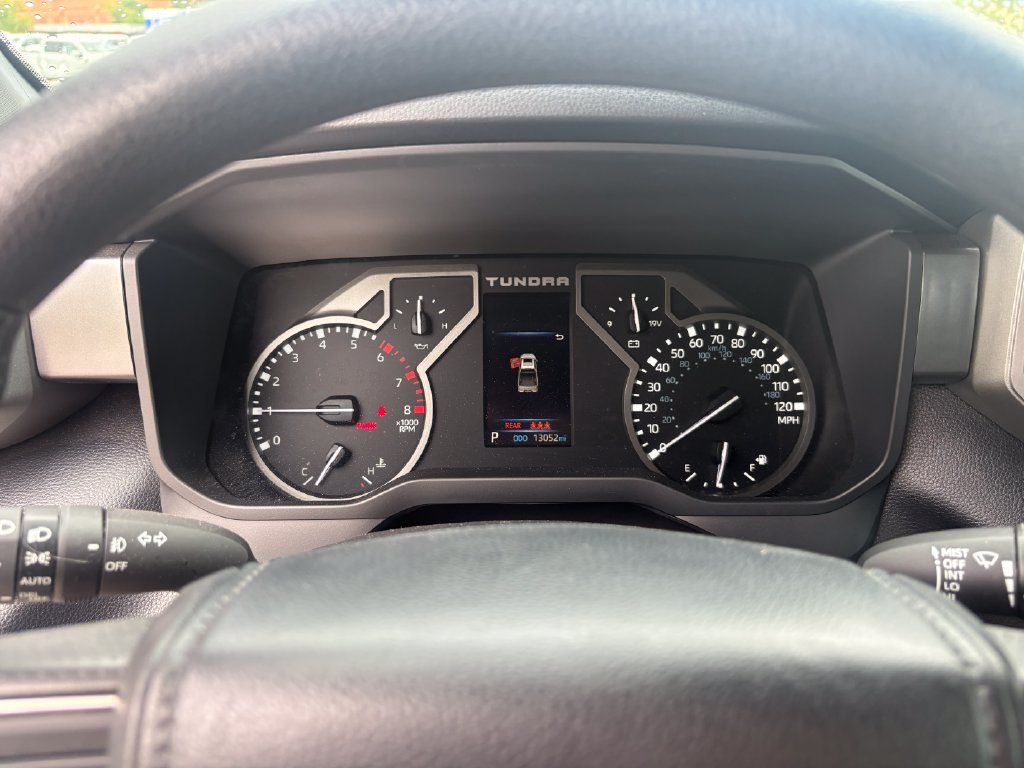 Used 2025 Toyota Tundra SR5 AWD/4WD image 26