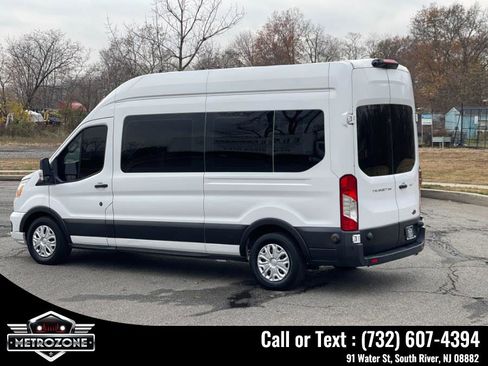 Used 2020 Ford Transit 350 XLT image 4