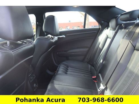 Used 2014 Chrysler 300 S image 27