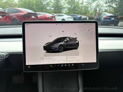 Used 2022 Tesla Model 3 Long Range AWD/4WD image 11