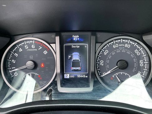 Certified 2021 Toyota Tacoma TRD Sport image 23