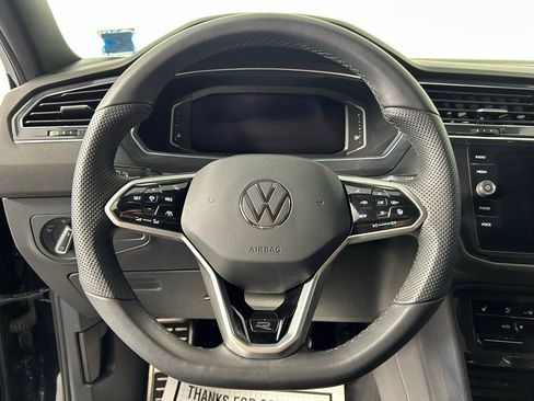 Used 2022 Volkswagen Tiguan SEL R-Line image 27