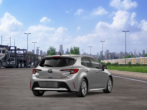 New 2026 Toyota Corolla SE image 9