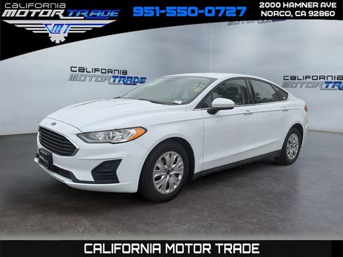 Used 2020 Ford Fusion S image 1