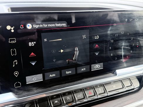 Used 2025 GMC Sierra 1500 SLT image 74