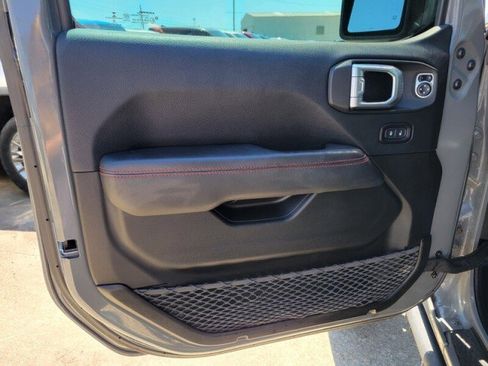 Used 2019 Jeep Wrangler Unlimited Rubicon image 28