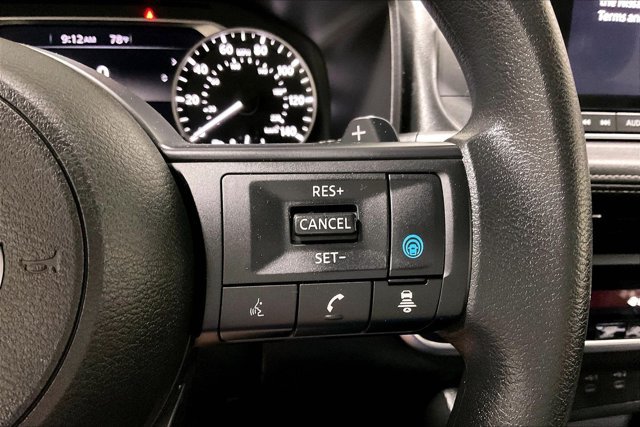 Used 2024 Nissan Rogue SV AWD/4WD image 19