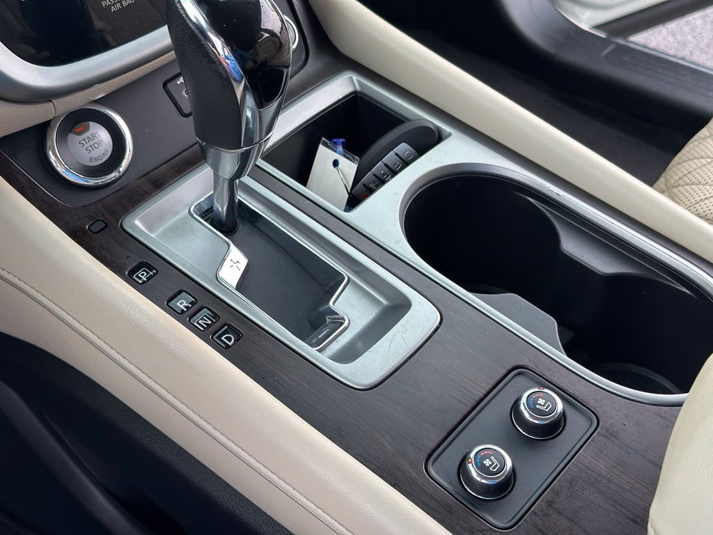 Used 2020 Nissan Murano Platinum FWD image 37