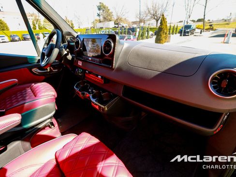 New 2024 Mercedes-Benz Sprinter 3500 image 17