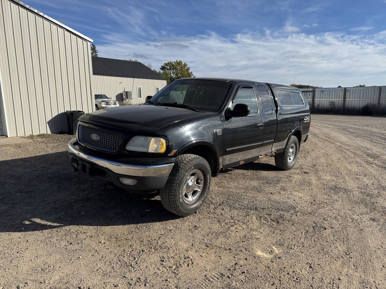 Used 1999 Ford F150 4x4 SuperCab image 1