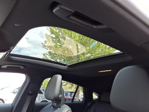 Certified 2025 Mercedes-Benz GLC 300 4MATIC image 12