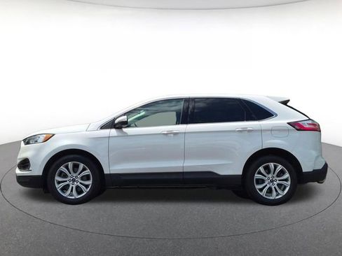 Used 2022 Ford Edge Titanium w/ Class II Trailer Tow Package AWD/4WD image 8