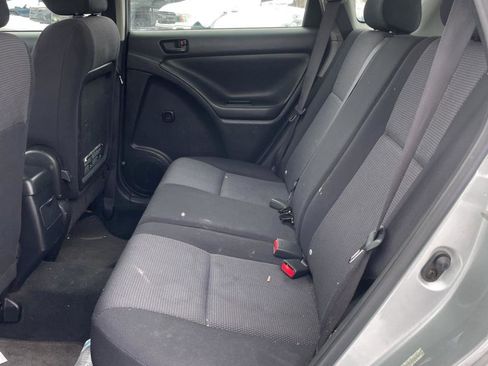 Used 2006 Pontiac Vibe AWD w/ Sun And Sound Package image 18