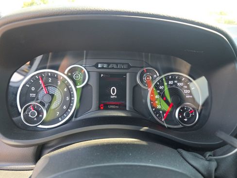 Used 2026 RAM 2500 Big Horn AWD/4WD image 3