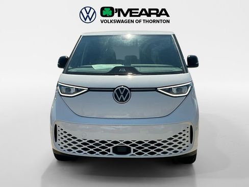 New 2025 Volkswagen ID. Buzz Pro S image 7