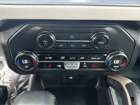 Certified 2024 Ford Bronco Big Bend w/ Sasquatch Package image 21