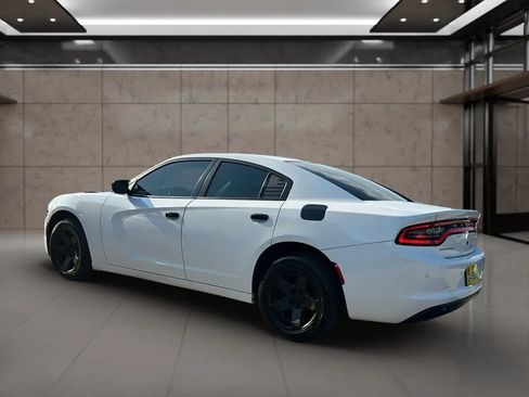 Used 2019 Dodge Charger Police w/ Street Appearance Group RWD image 5