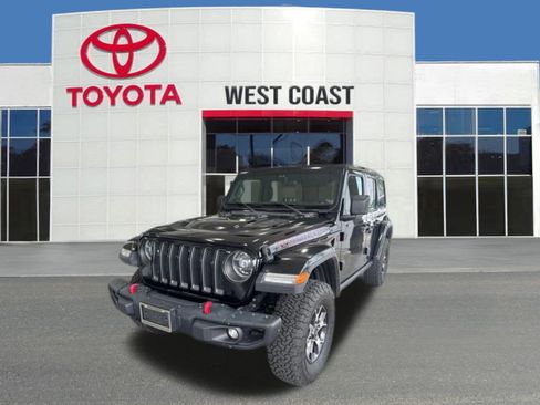 Used 2018 Jeep Wrangler Unlimited Rubicon AWD/4WD image 1
