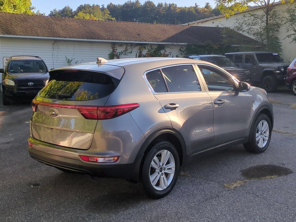 Used 2017 Kia Sportage LX AWD/4WD image 4