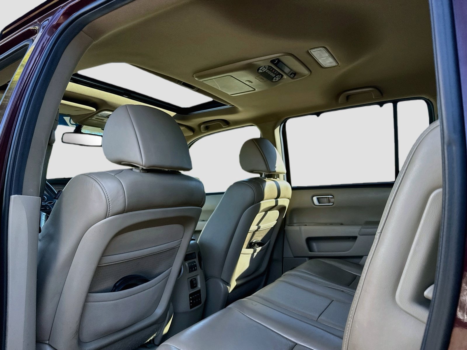 Used 2011 Honda Pilot Touring image 20