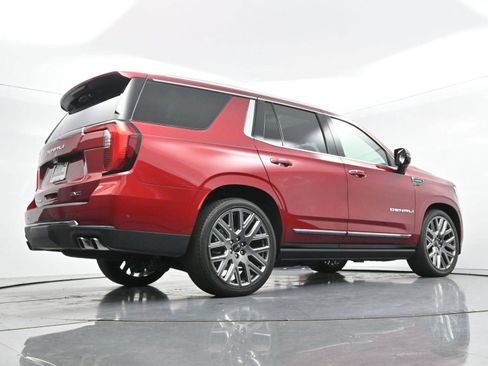 Used 2025 GMC Yukon Denali Ultimate AWD/4WD image 61