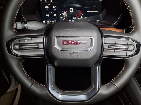 New 2026 GMC Canyon AT4 w/ Nightfall Edition AWD/4WD image 20