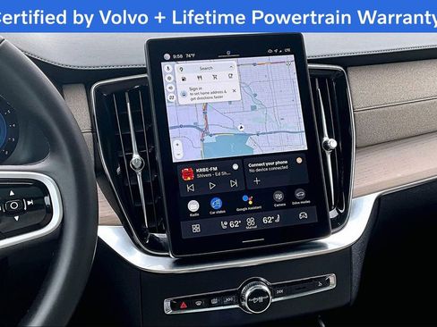 Used 2025 Volvo XC90 B5 Plus image 9