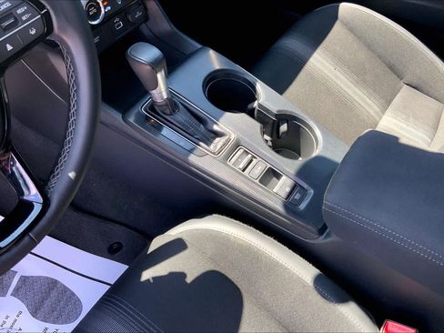Used 2024 Honda Civic Sport image 17