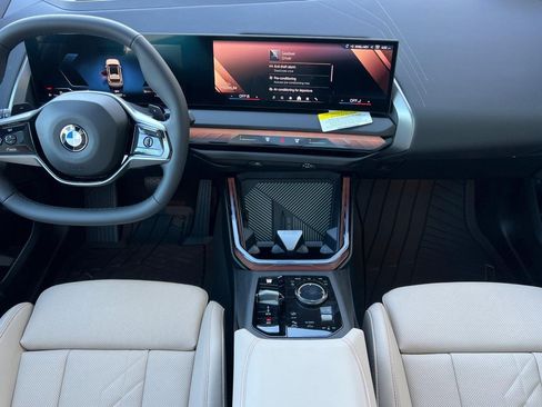 Used 2026 BMW X3 xDrive30 w/ Premium Package image 26