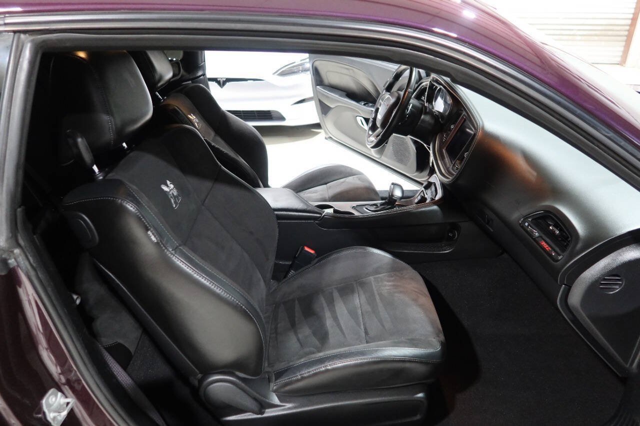 Used 2022 Dodge Challenger R/T Scat Pack w/ Plus Package RWD image 12