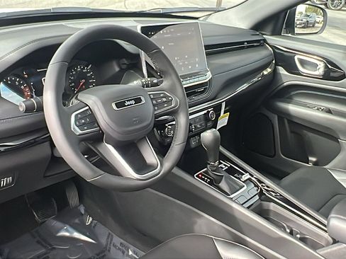 New 2026 Jeep Compass Limited image 13