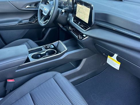 New 2026 Chevrolet Equinox LT image 16