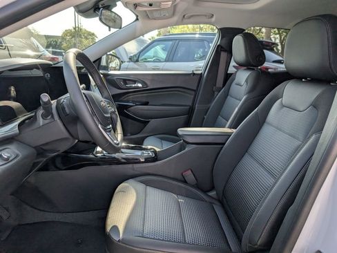 New 2026 Chevrolet Trax LT FWD image 13