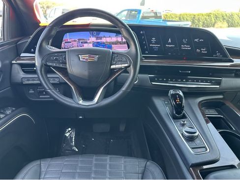Certified 2023 Cadillac Escalade Sport Platinum AWD/4WD image 25