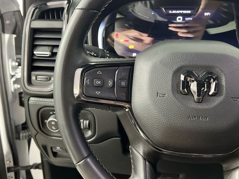Used 2023 RAM 1500 Limited w/ Body Color Bumper Group AWD/4WD image 18