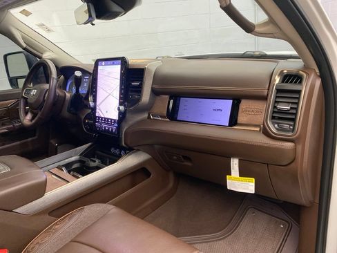 Certified 2025 RAM 2500 Limited AWD/4WD image 29