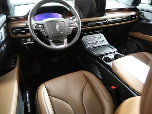 Certified 2023 Lincoln Nautilus Reserve w/ Equipment Group 201A AWD/4WD image 4