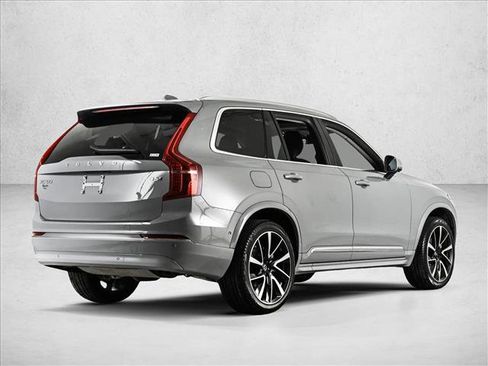 Used 2025 Volvo XC90 B6 Plus w/ Protection Package Premier AWD/4WD image 5