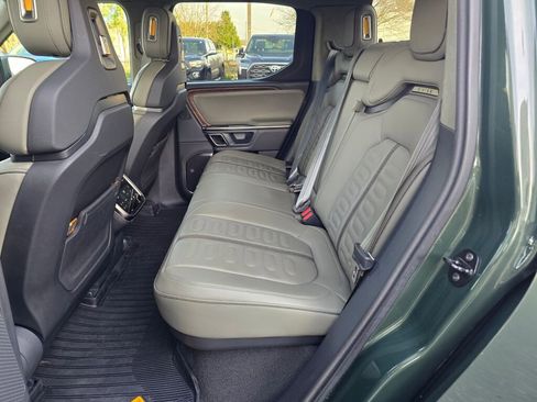 Used 2023 Rivian R1T Adventure image 21