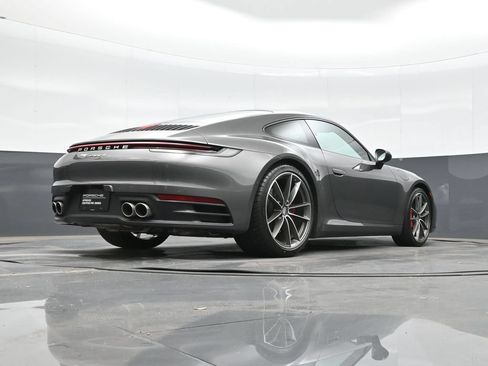 Used 2024 Porsche 911 Carrera S RWD image 29