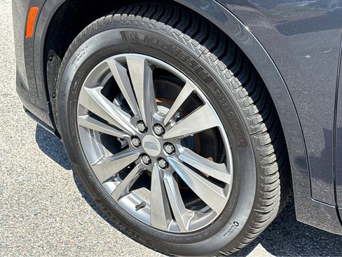 Used 2022 Cadillac XT6 Premium Luxury AWD/4WD image 22